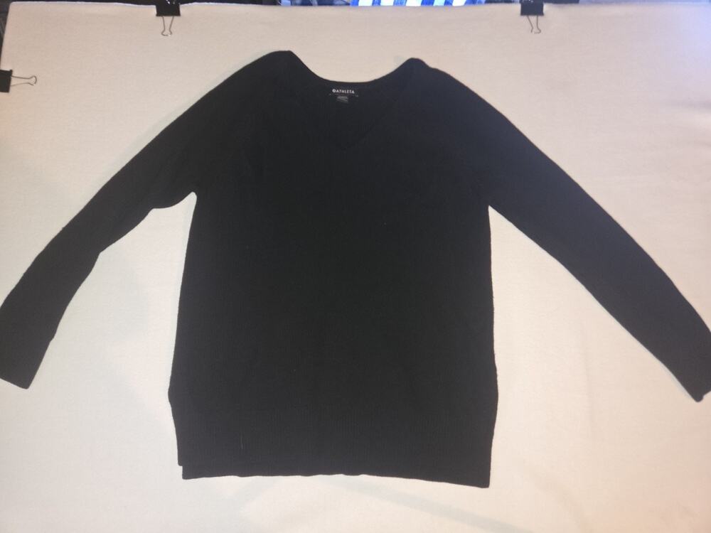 Athleta Hanover Vneck Sweater Black Womens Size M Heavy weight Merino Wool Blend